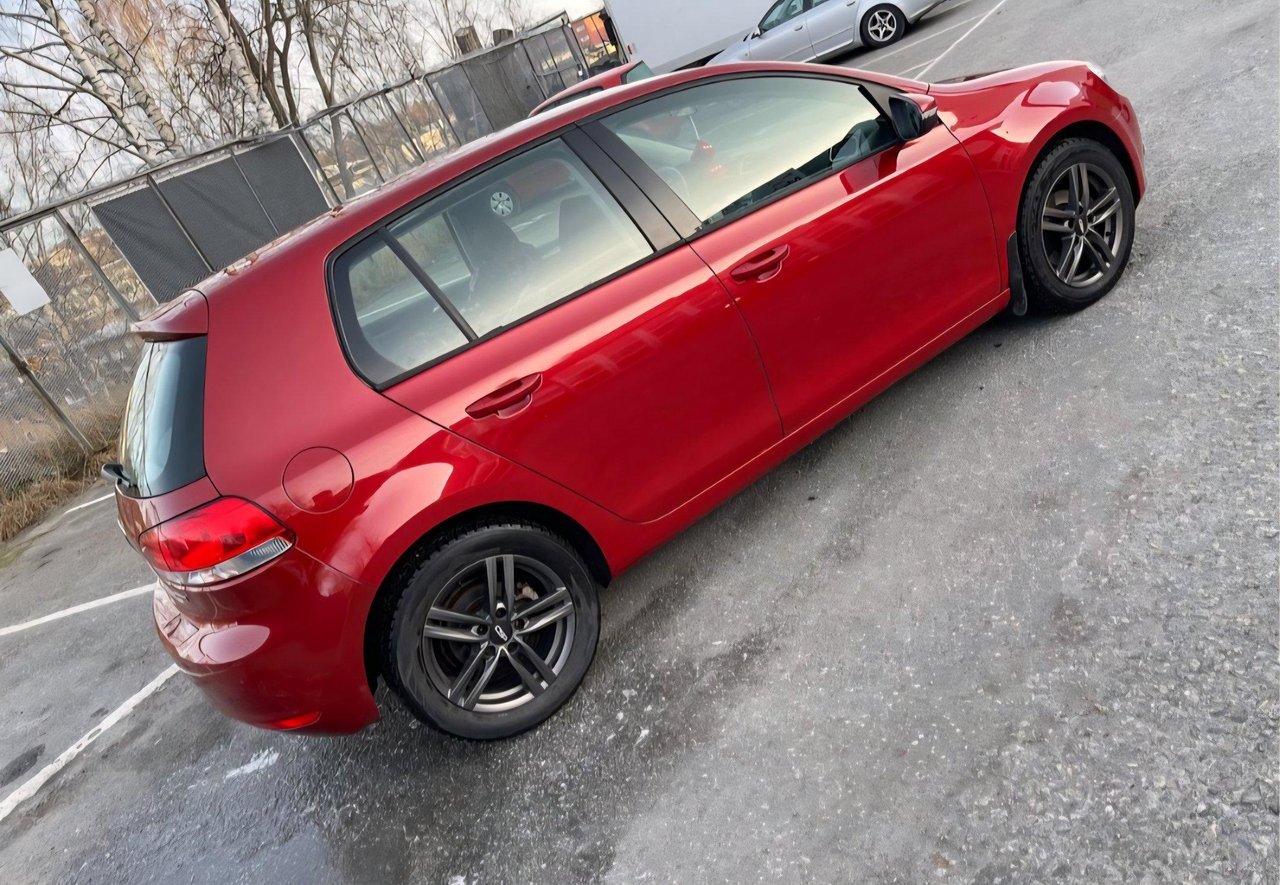 Volkswagen Golf 5-door 1.6 Multifuel Manual, 102hp, 2009