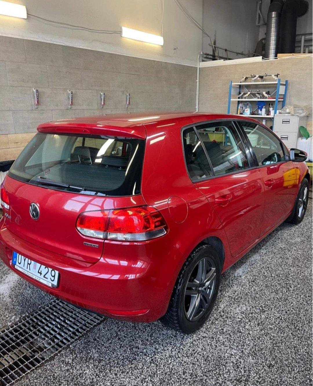 Volkswagen Golf 5-door 1.6 Multifuel Manual, 102hp, 2009