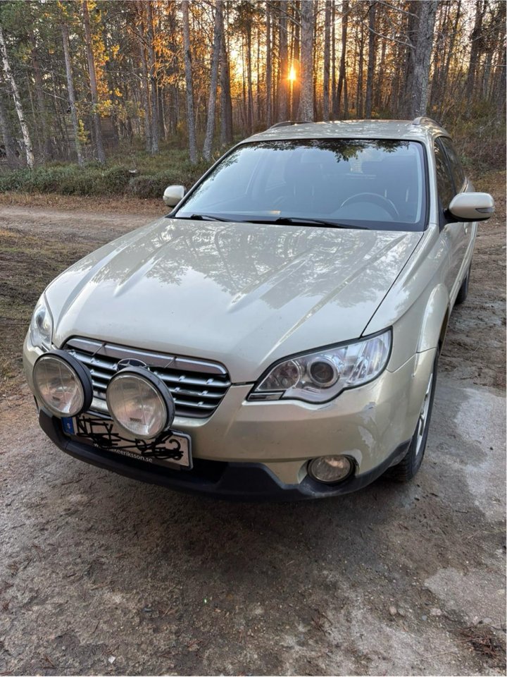 Subaru Outback 2.5 4WD Manual, 165hp, 2007