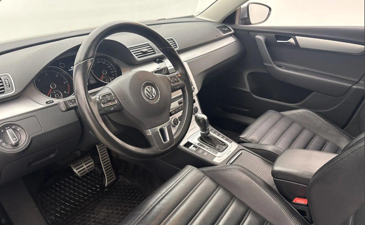 Volkswagen Passat Alltrack 2.0 TDI DPF BMT 4Motion DSG Sekventiell, 170hk, 2013