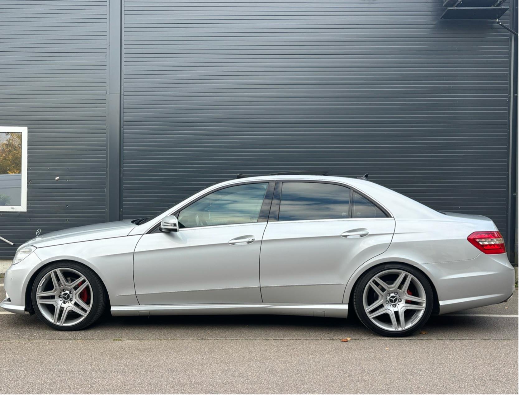 Mercedes-Benz E 350 CDI BlueEFFICIENCY 7G-Tronic, 265hp, 2011