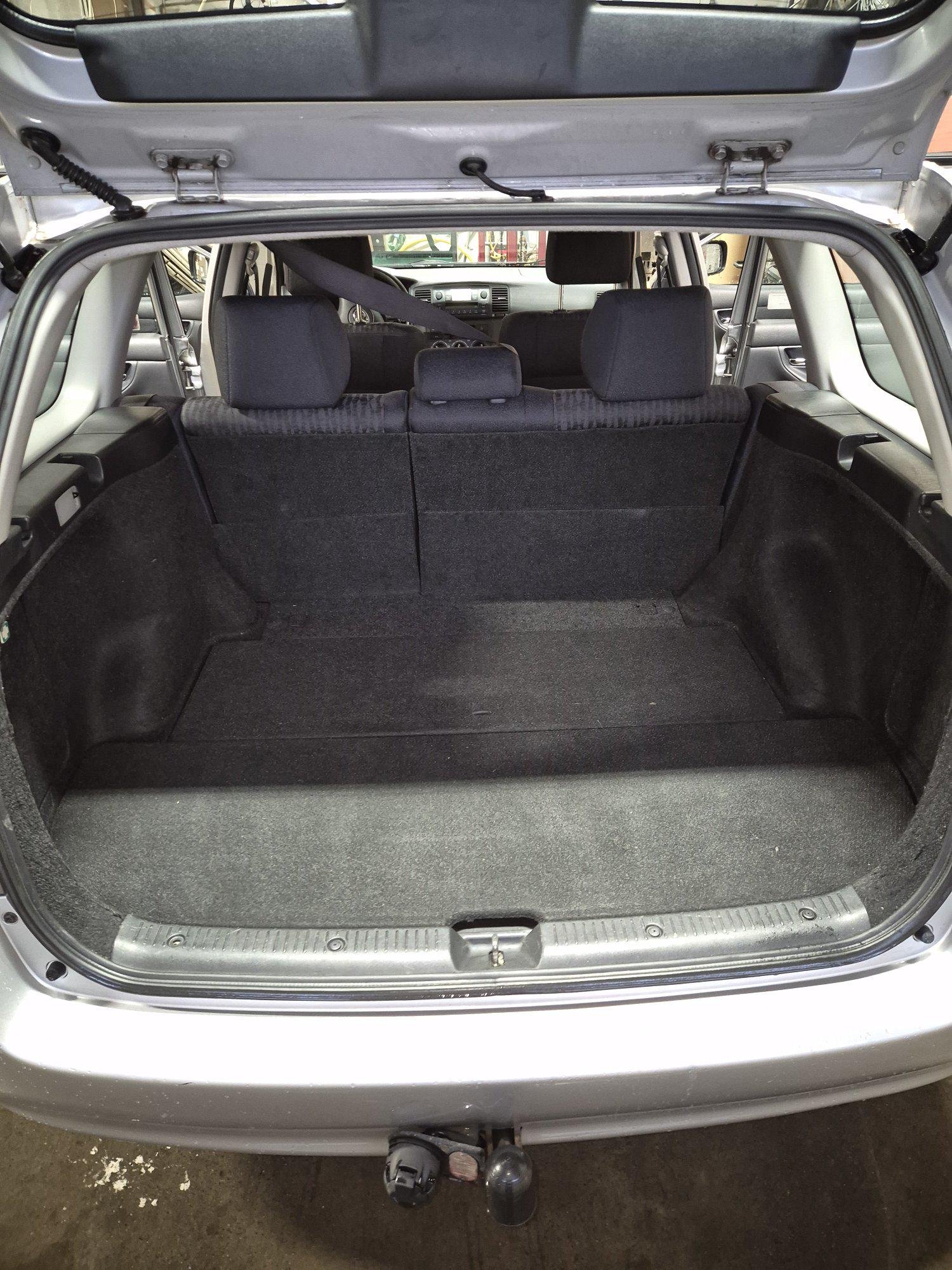 Toyota Corolla Kombi 1.6 VVT-i Manuell, 110hk, 2002