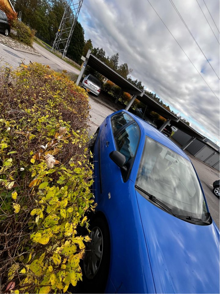 Volkswagen Polo 3-door 1.4 Manual, 75hp, 2004