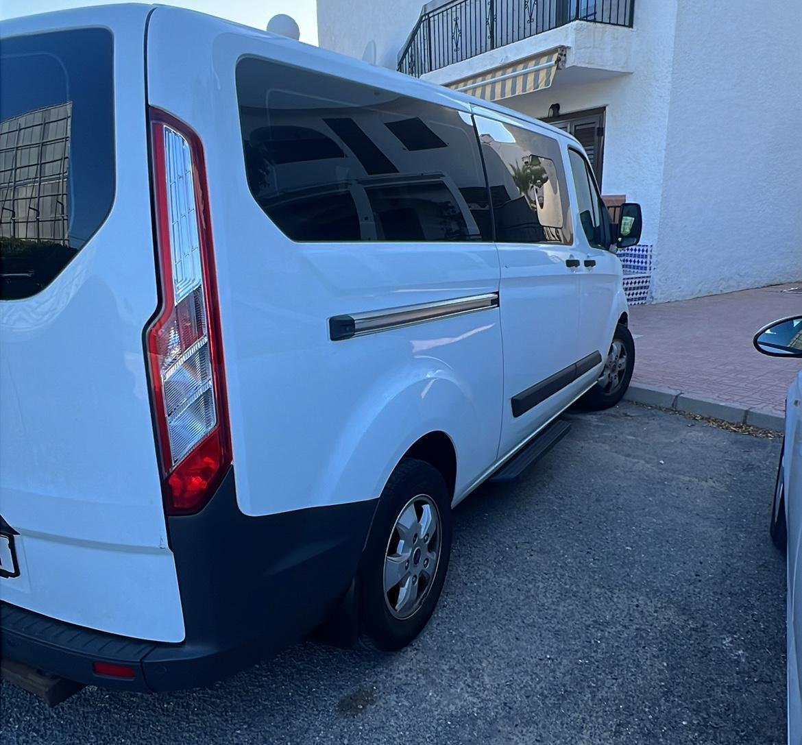 Ford Tourneo Custom 310 2.0 TDCi SelectShift, 6-trinn, 170hk, 2017