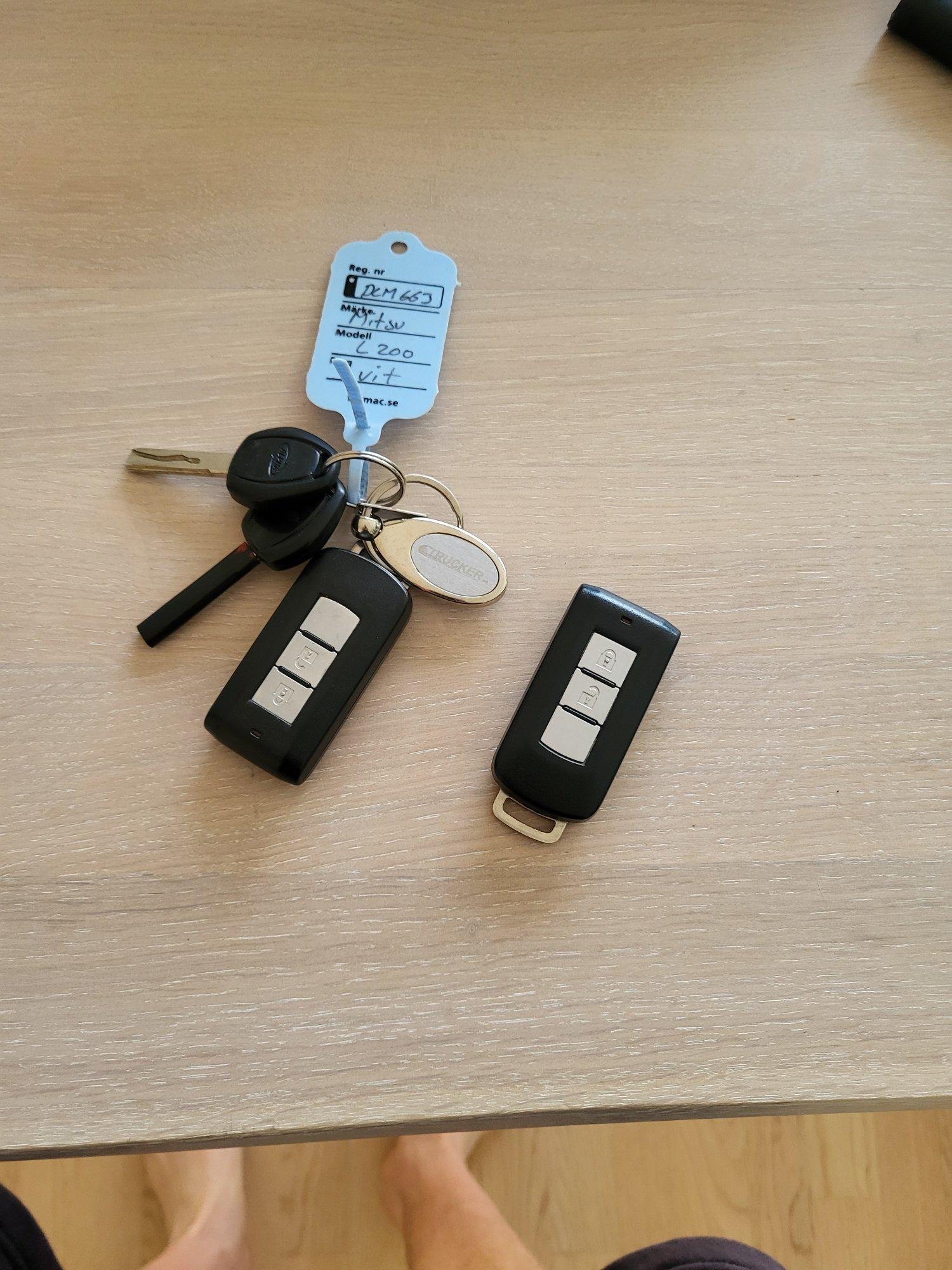 Mitsubishi L200 Dubbelhytt 2.4 DI-D MIVEC SS-4WD-II Automatisk, 181hk, 2016