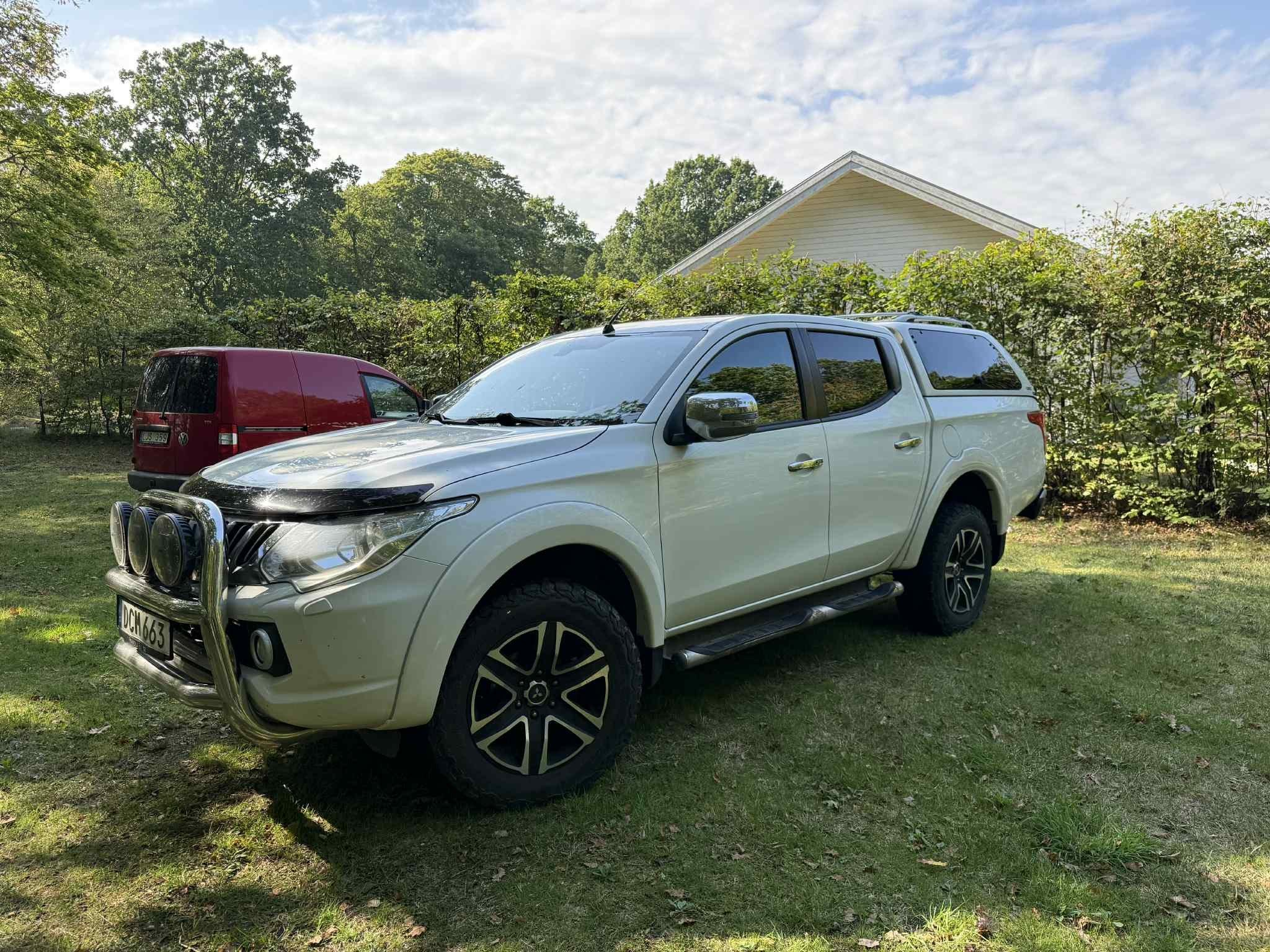 Mitsubishi L200 Dubbelhytt 2.4 DI-D MIVEC SS-4WD-II Automatisk, 181hk, 2016