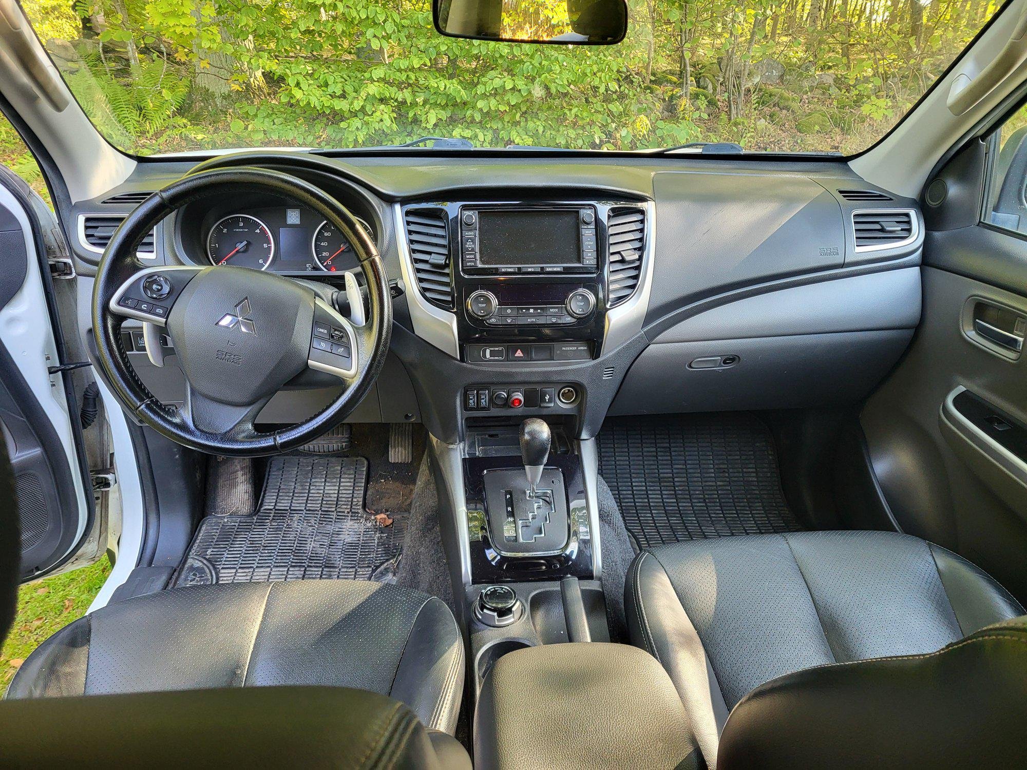 Mitsubishi L200 Dubbelhytt 2.4 DI-D MIVEC SS-4WD-II Automatisk, 181hk, 2016