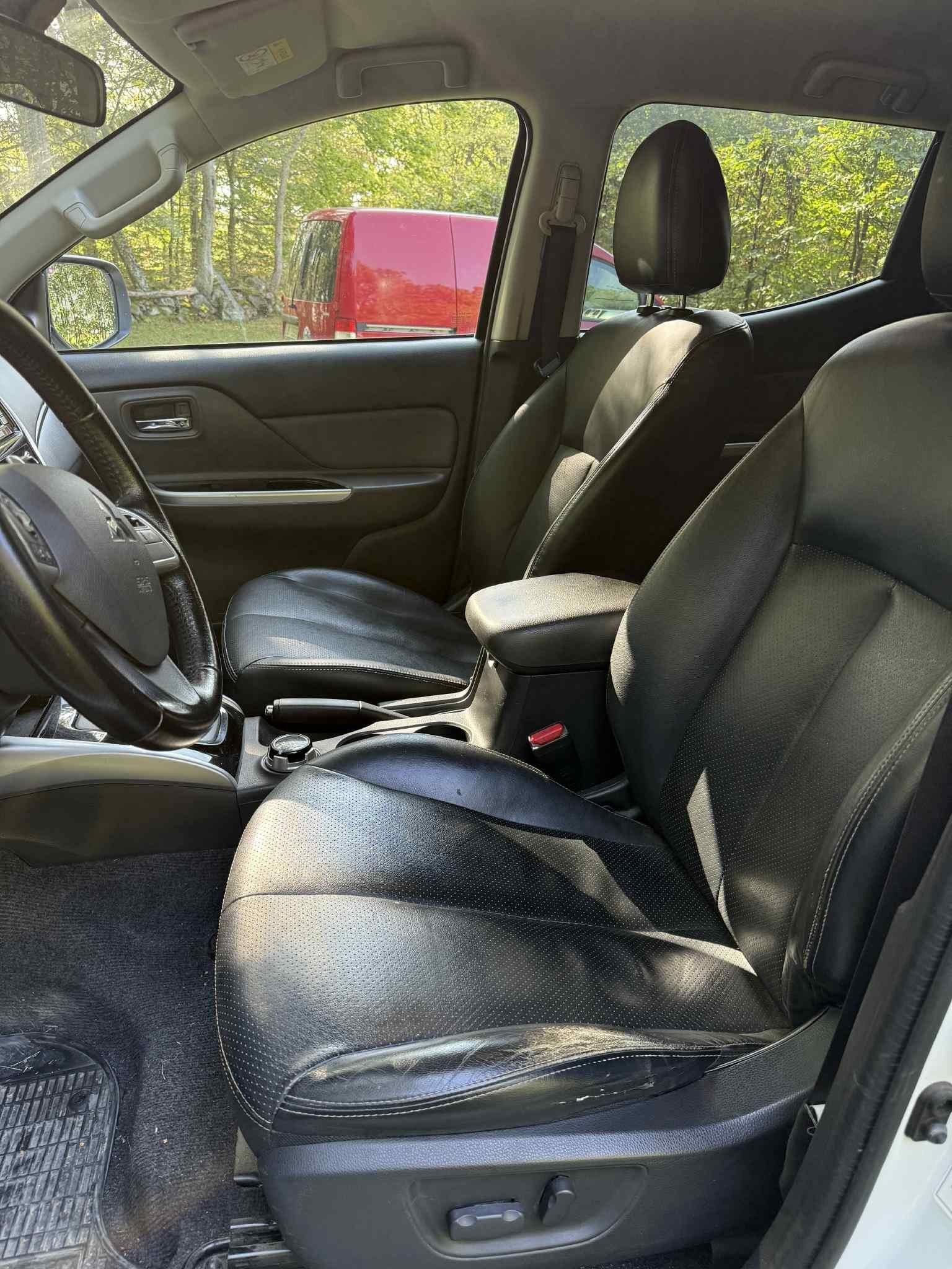 Mitsubishi L200 Dubbelhytt 2.4 DI-D MIVEC SS-4WD-II Automatisk, 181hk, 2016