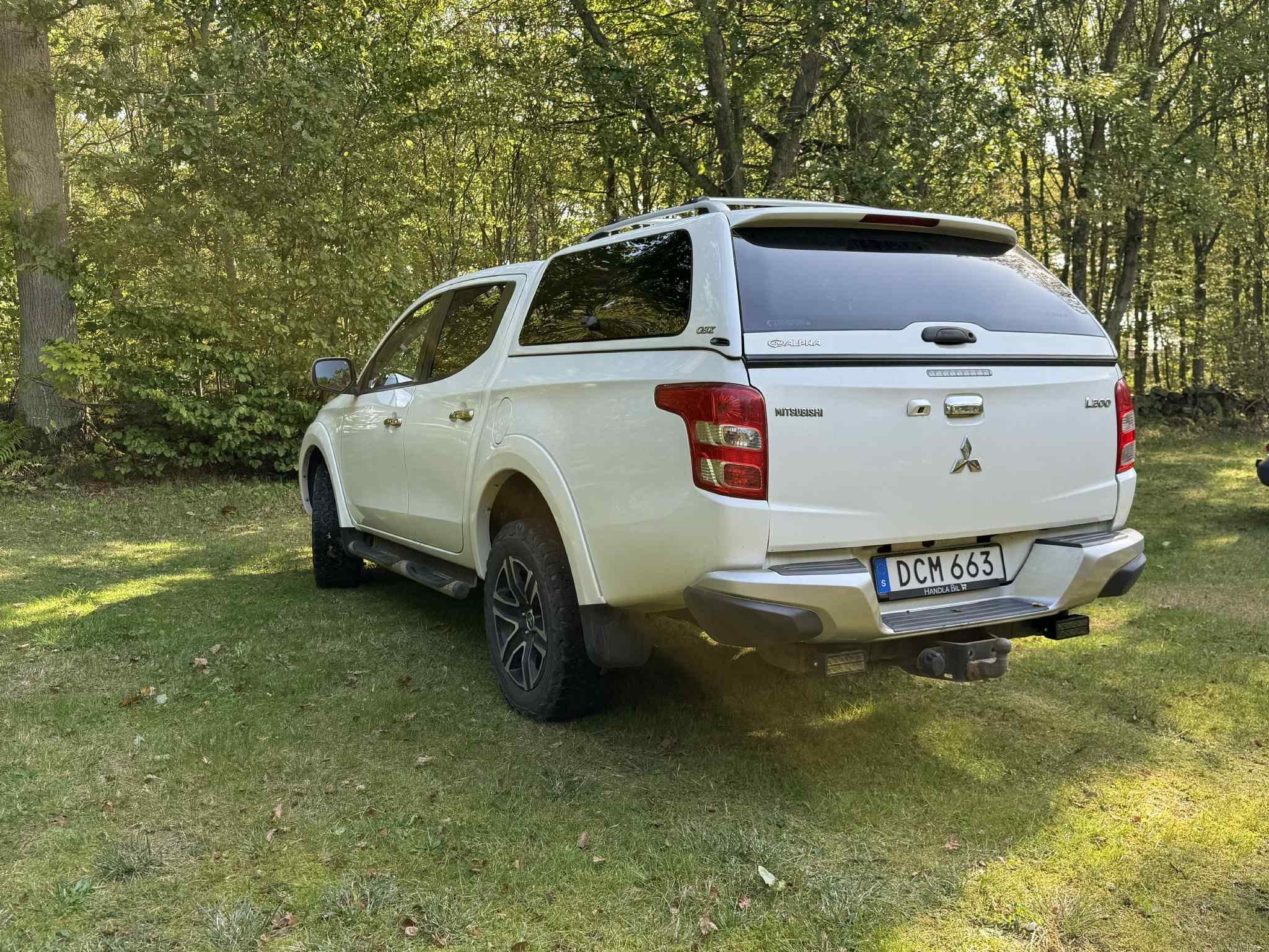 Mitsubishi L200 Dubbelhytt 2.4 DI-D MIVEC SS-4WD-II Automatisk, 181hk, 2016