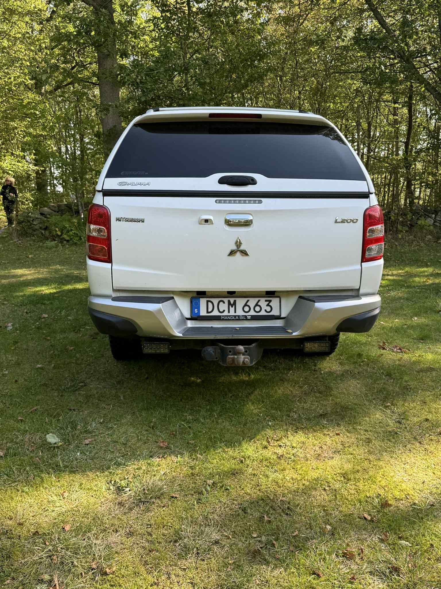 Mitsubishi L200 Dubbelhytt 2.4 DI-D MIVEC SS-4WD-II Automatisk, 181hk, 2016