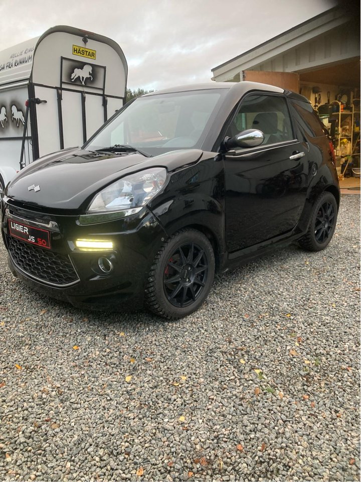 Ligier JS50 0.5 DCI 492 CVT, 5hp, 2014