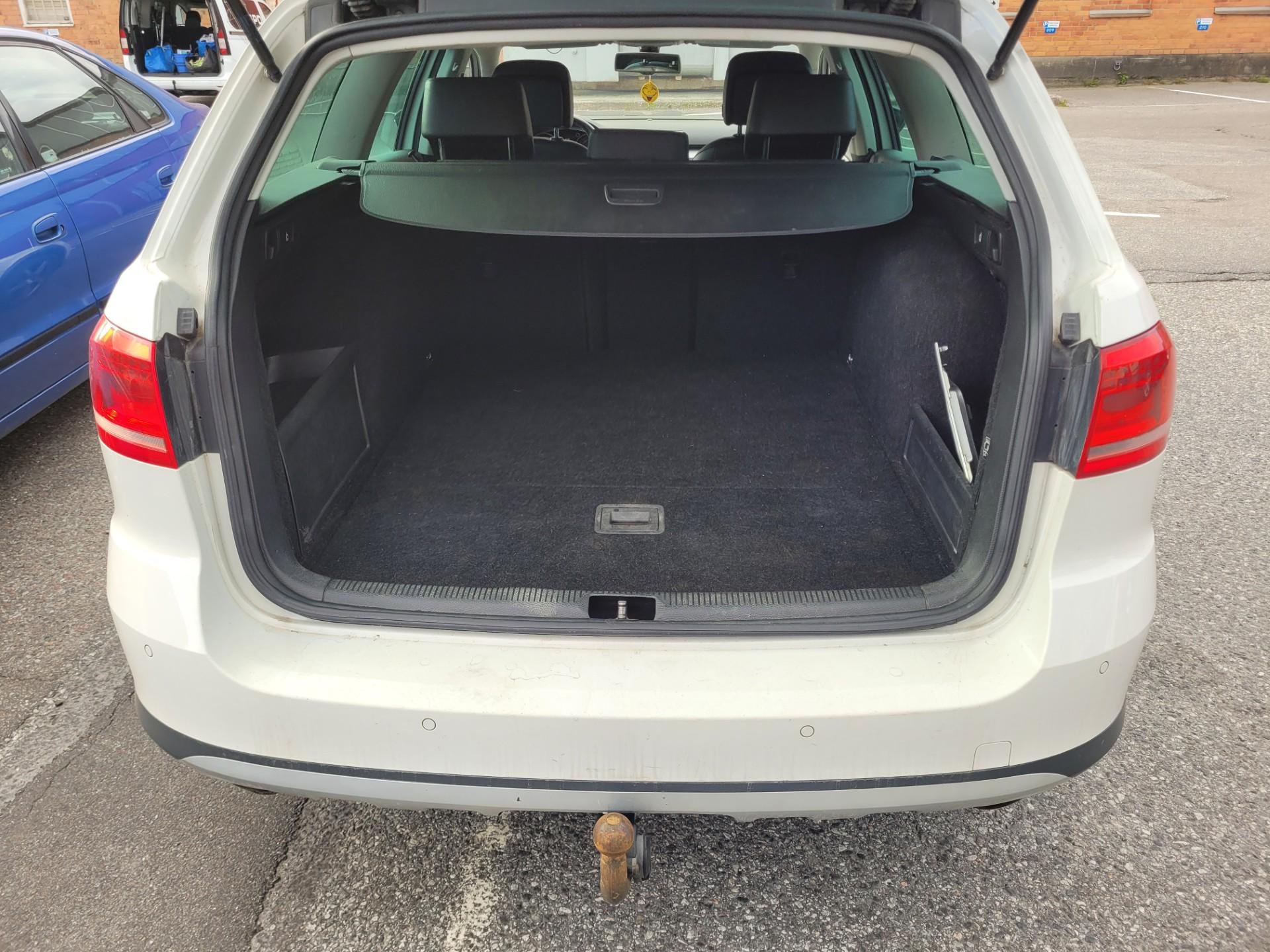 Volkswagen Passat Alltrack 2.0 TDI DPF BMT 4Motion DSG sekvensiell, 6-trinn, 177ps, 2014