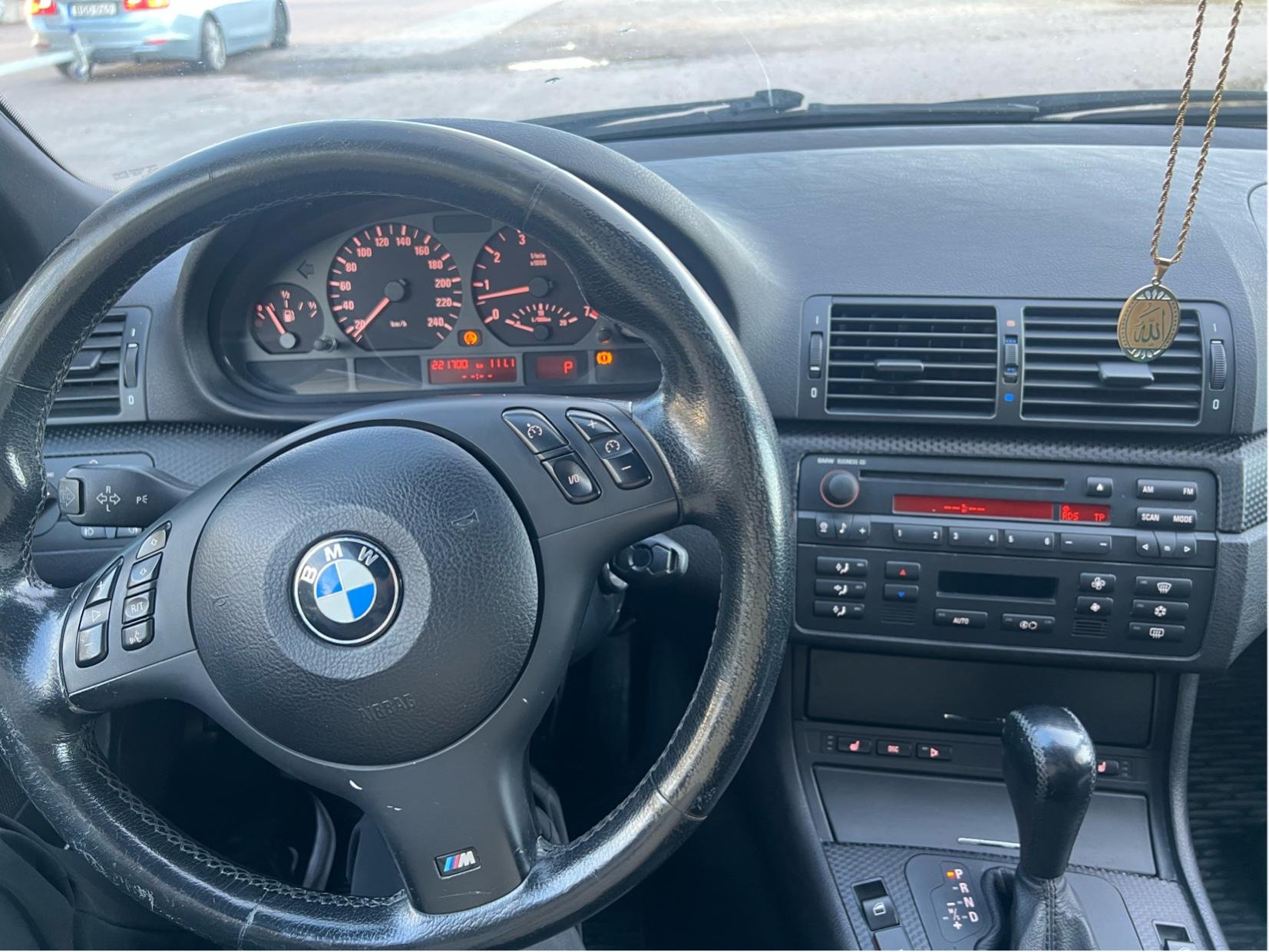 BMW 320i Sedan Automatisk, 5-trinn, 170ps, 2004