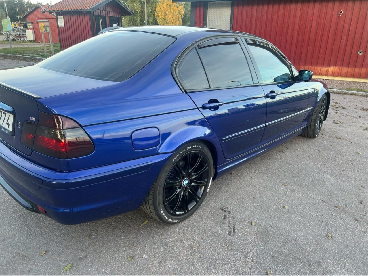 BMW 320i Sedan Automatisk, 5-trinn, 170ps, 2004