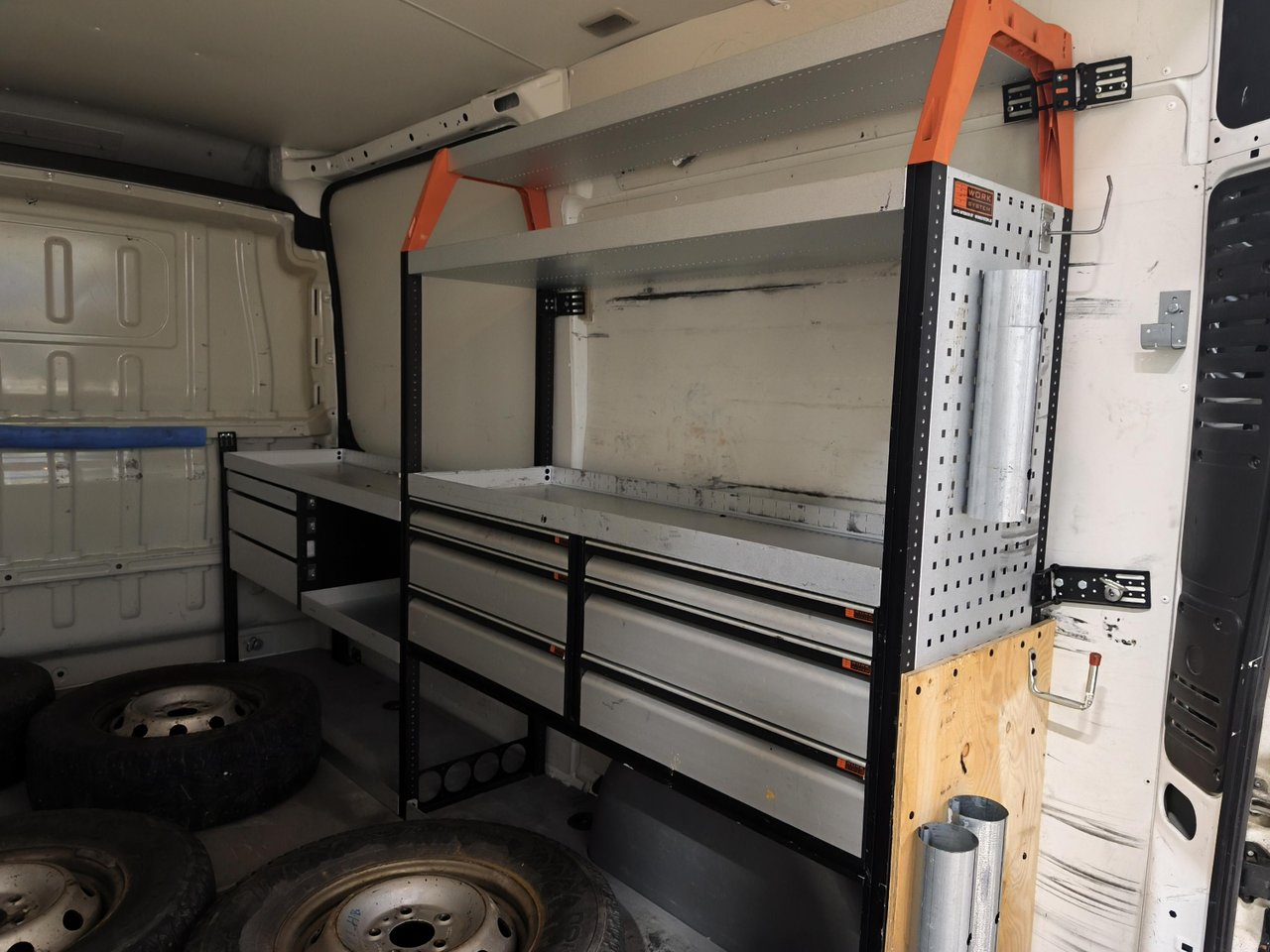 Worksystem hyllinredning