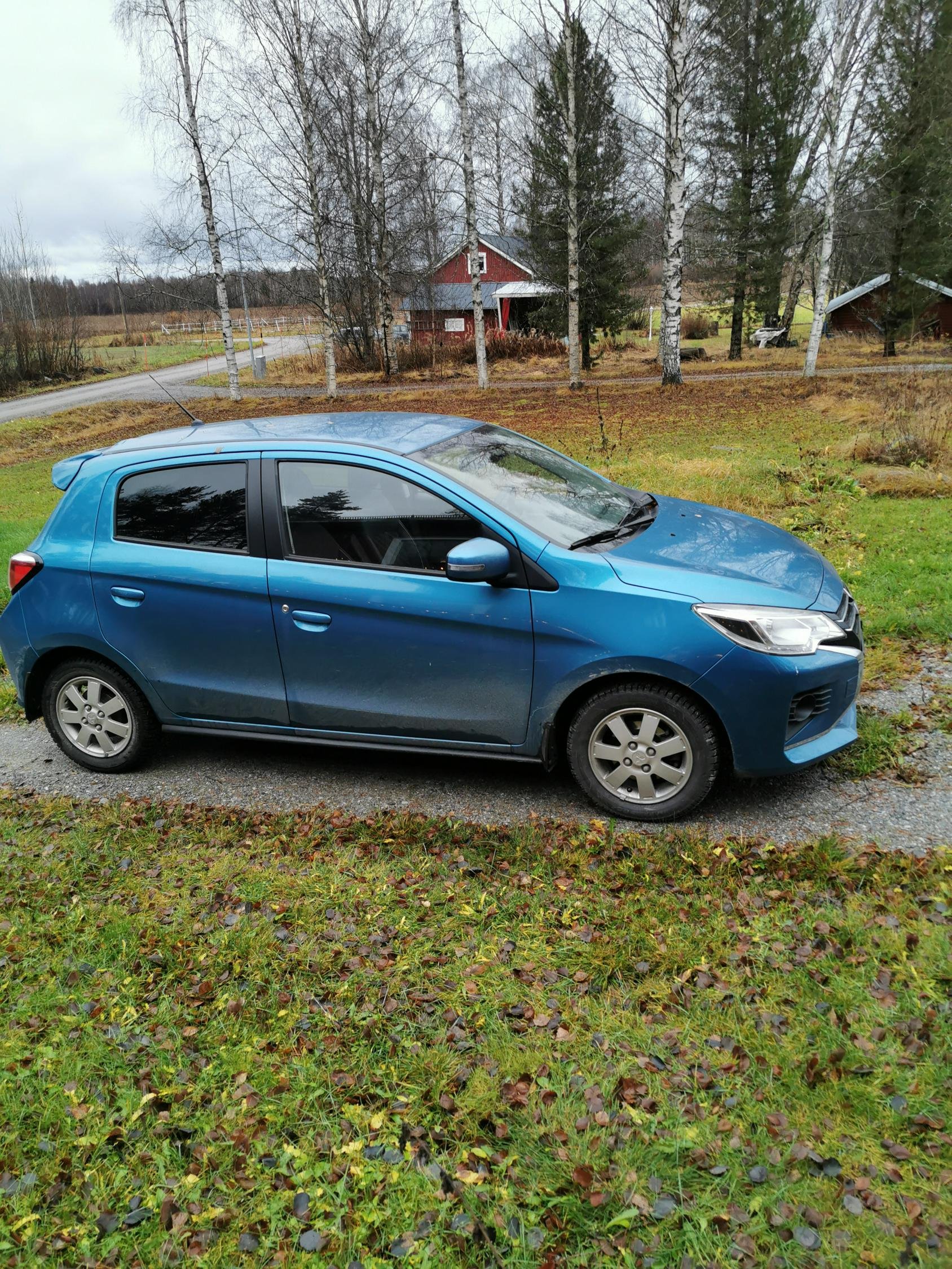 Mitsubishi Space Star 1.2 MIVEC INVECS-III CVT, 71hp, 2023