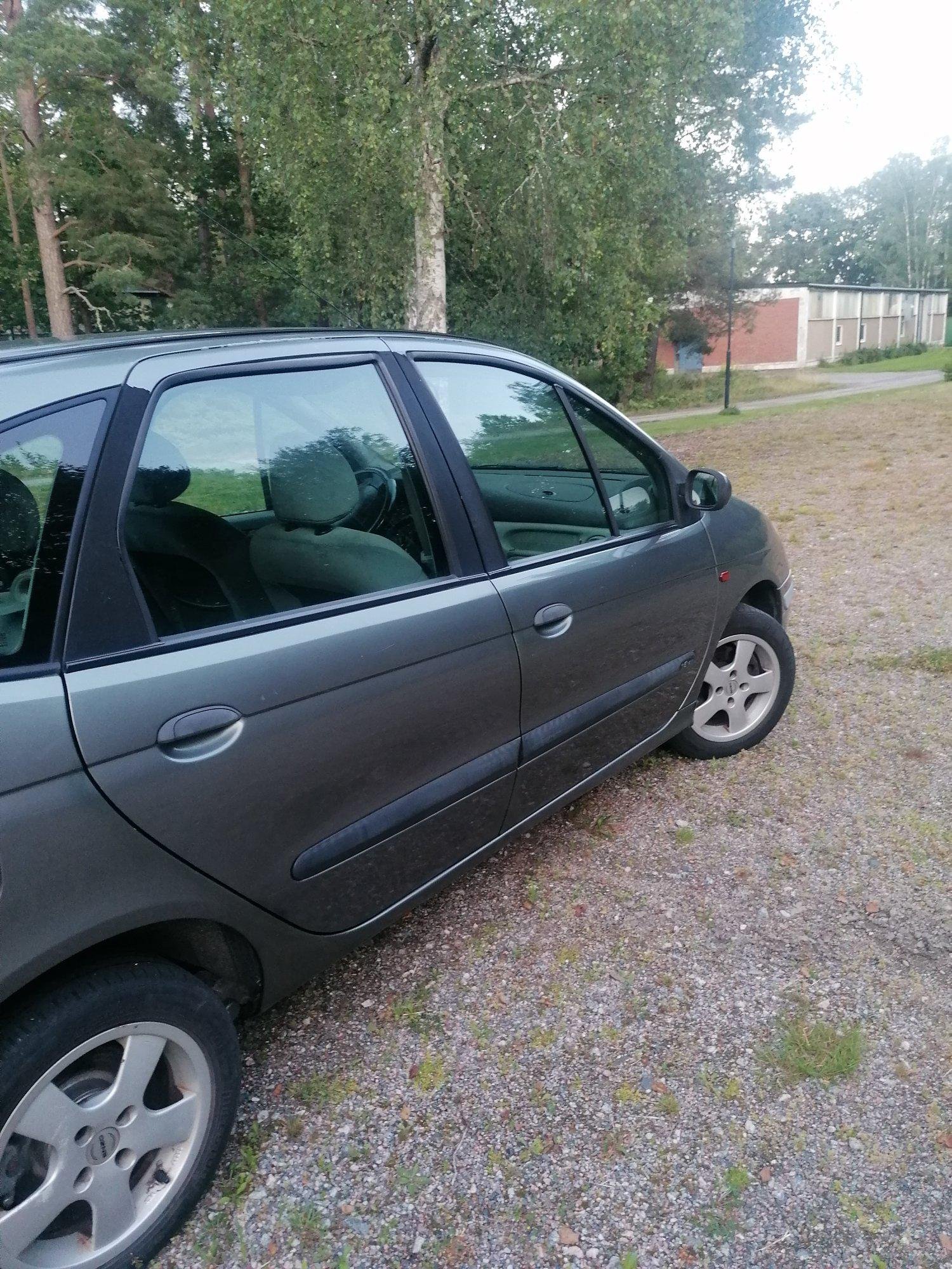 Renault Scénic 1.6 Manual, 107hp, 2002