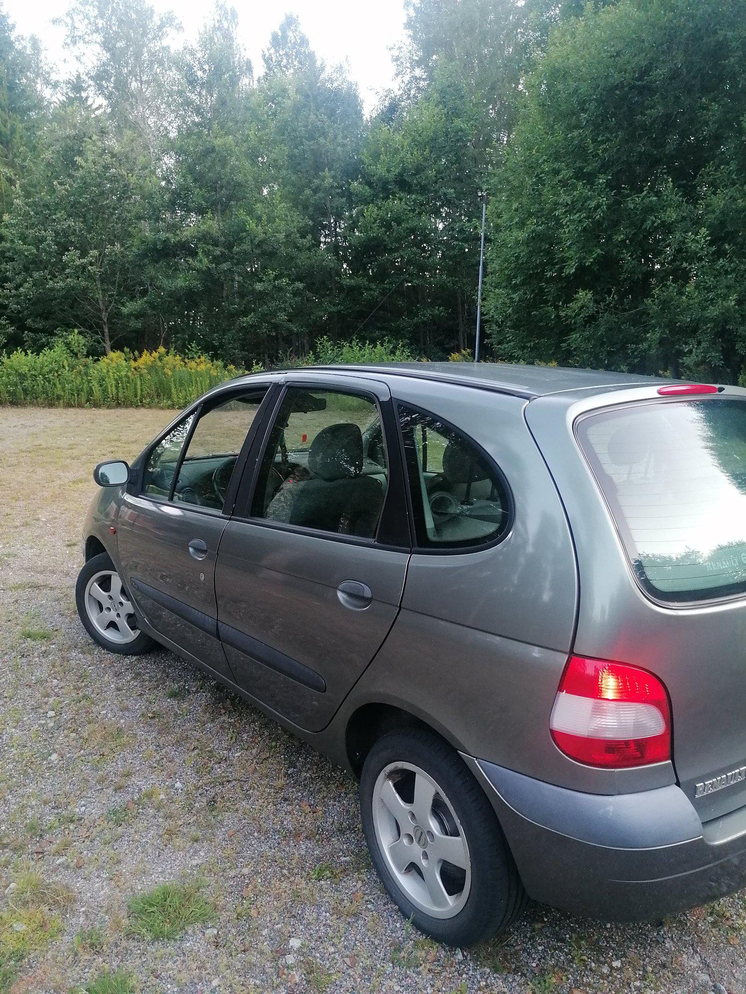 Renault Scénic 1.6 Manual, 107hp, 2002