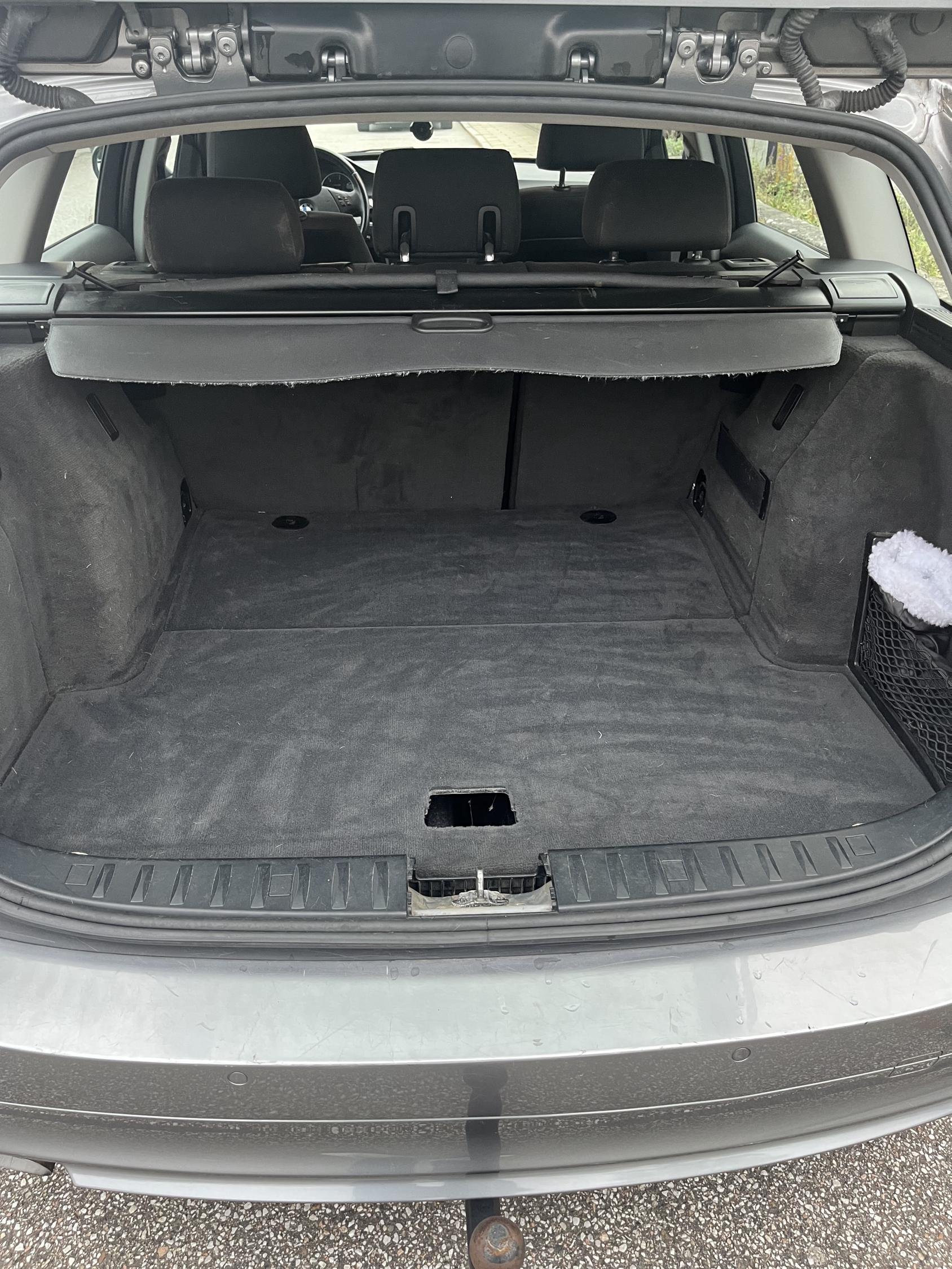 BMW 318d Touring Manual, 143hp, 2011