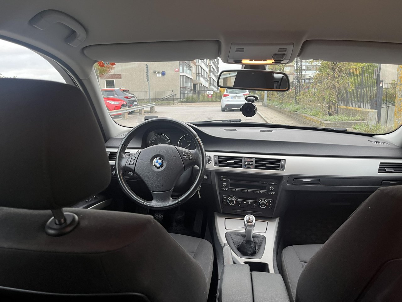 BMW 318d Touring Manual, 143hp, 2011