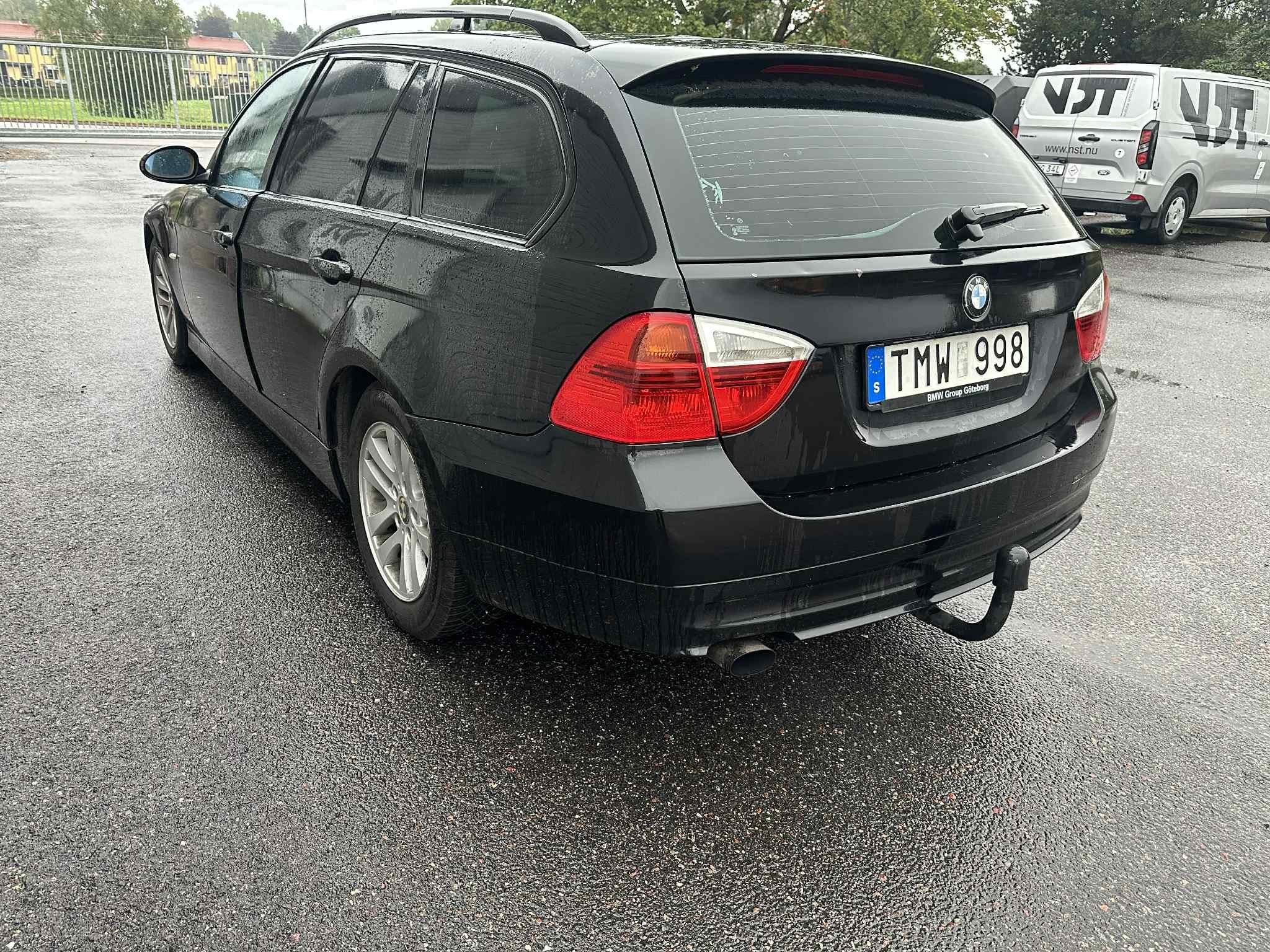 BMW 318i Touring Manual, 129hp, 2007