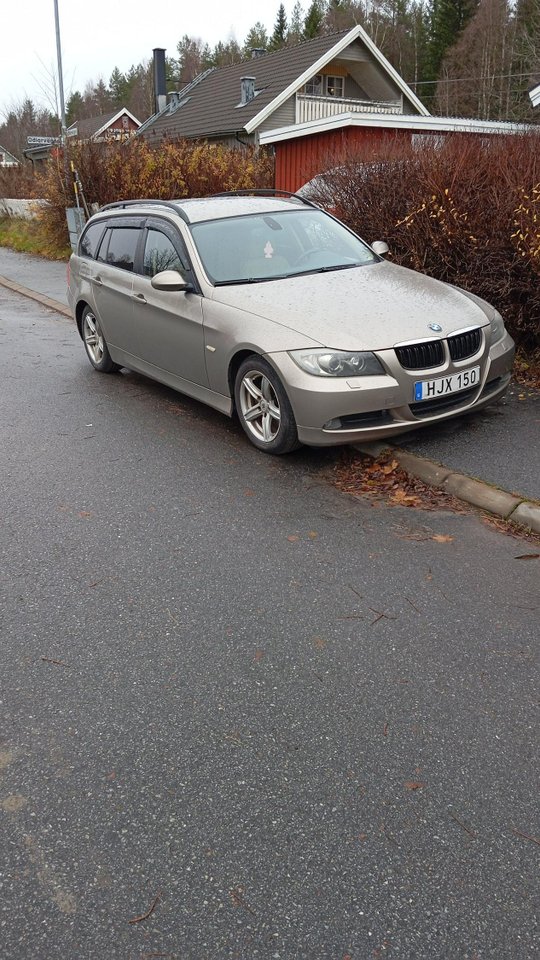 BMW 320d Touring Manuell, 6-trinn, 177ps, 2008