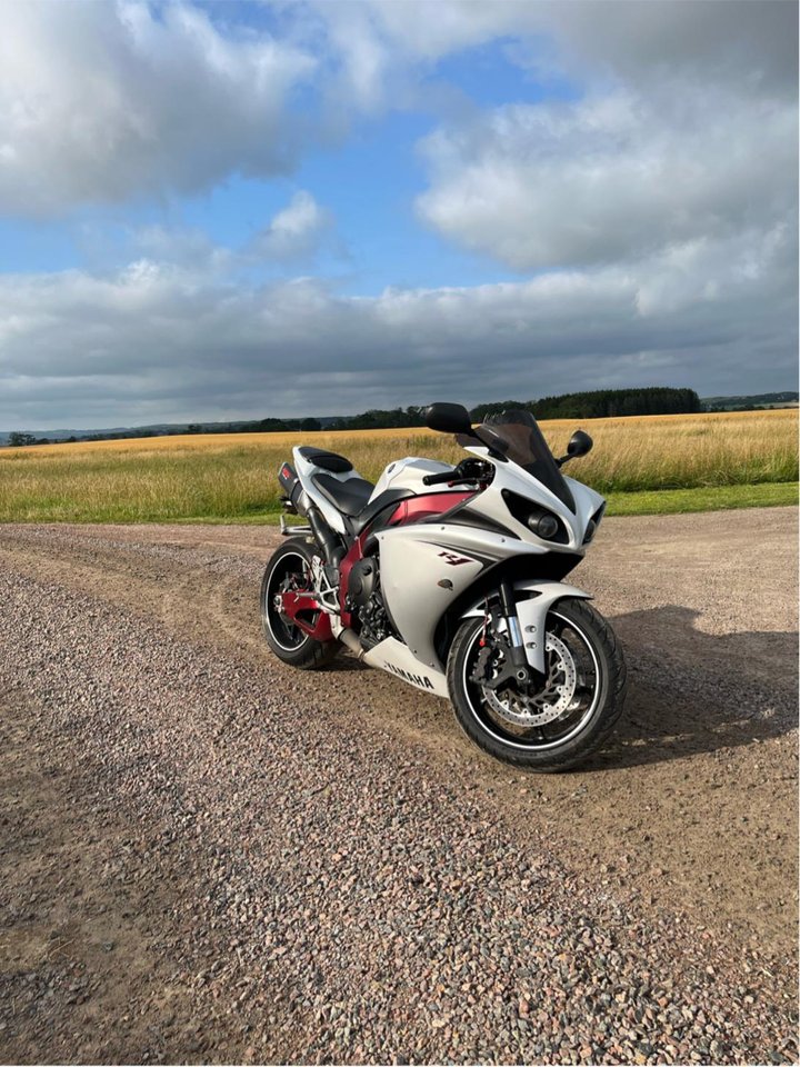 Yamaha R1 Crossplane