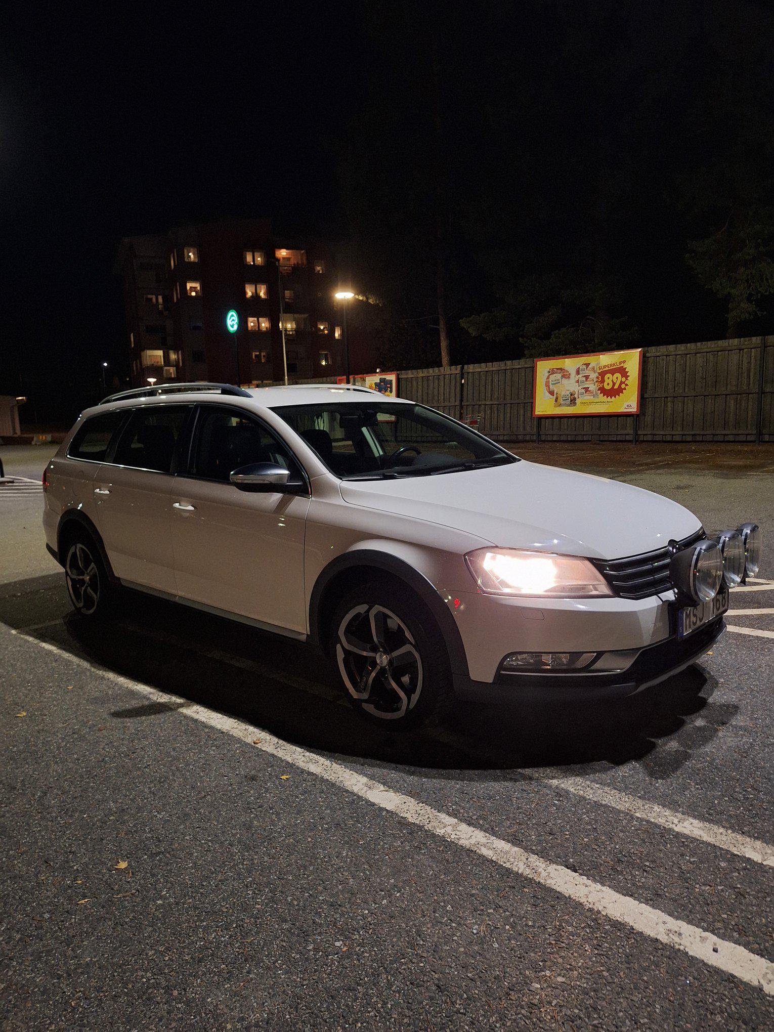 Volkswagen Passat Alltrack 2.0 TDI DPF BMT 4Motion DSG Sequential, 170hp, 2012