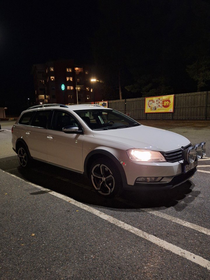 Volkswagen Passat Alltrack 2.0 TDI DPF BMT 4Motion DSG Sequential, 170hp, 2012