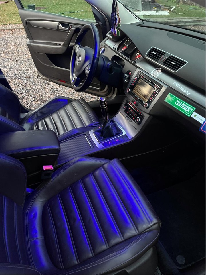 Volkswagen Passat Variant 2.0 TDI DPF BMT Manual, 140hp, 2012