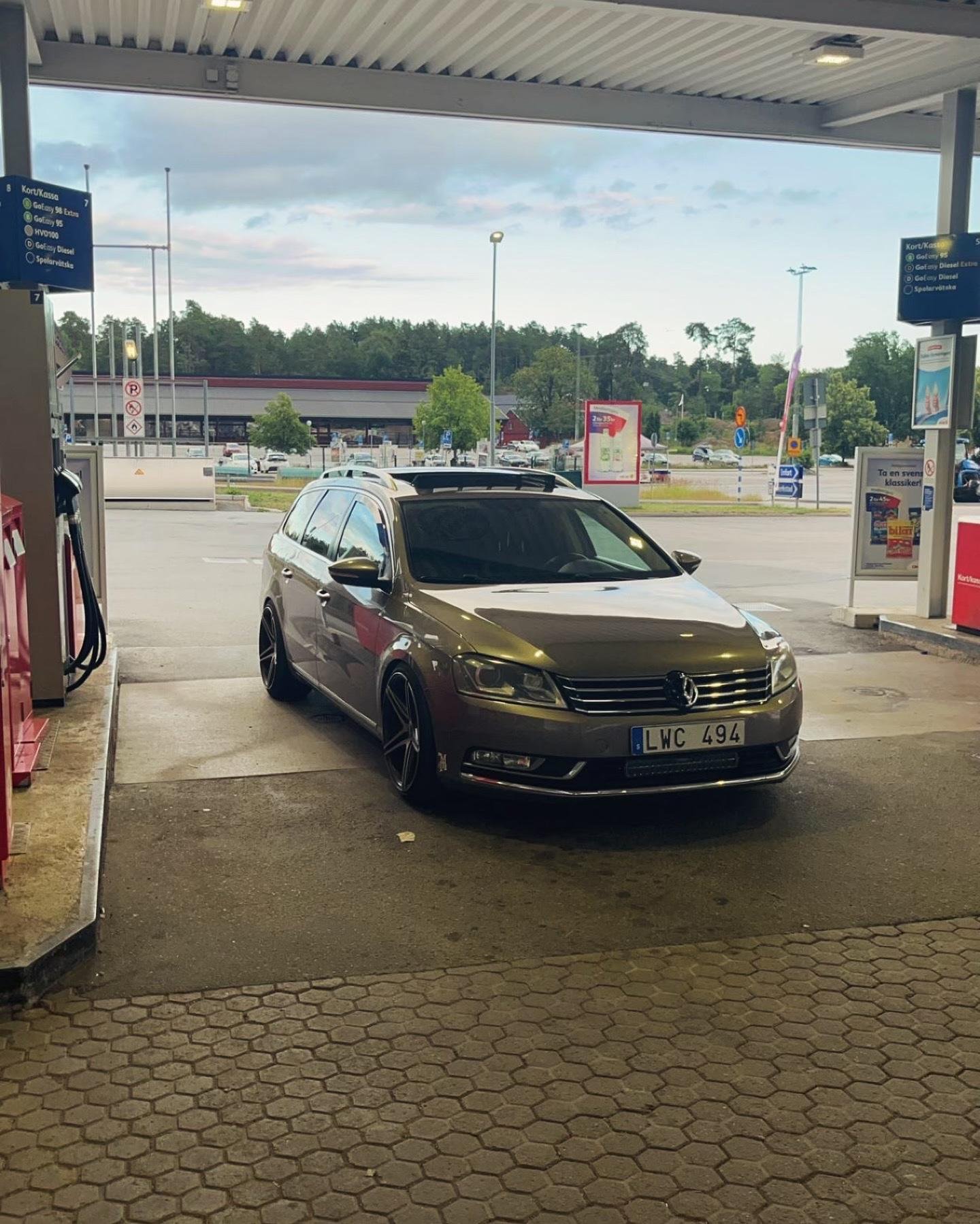 Volkswagen Passat Variant 2.0 TDI DPF BMT Manual, 140hp, 2012