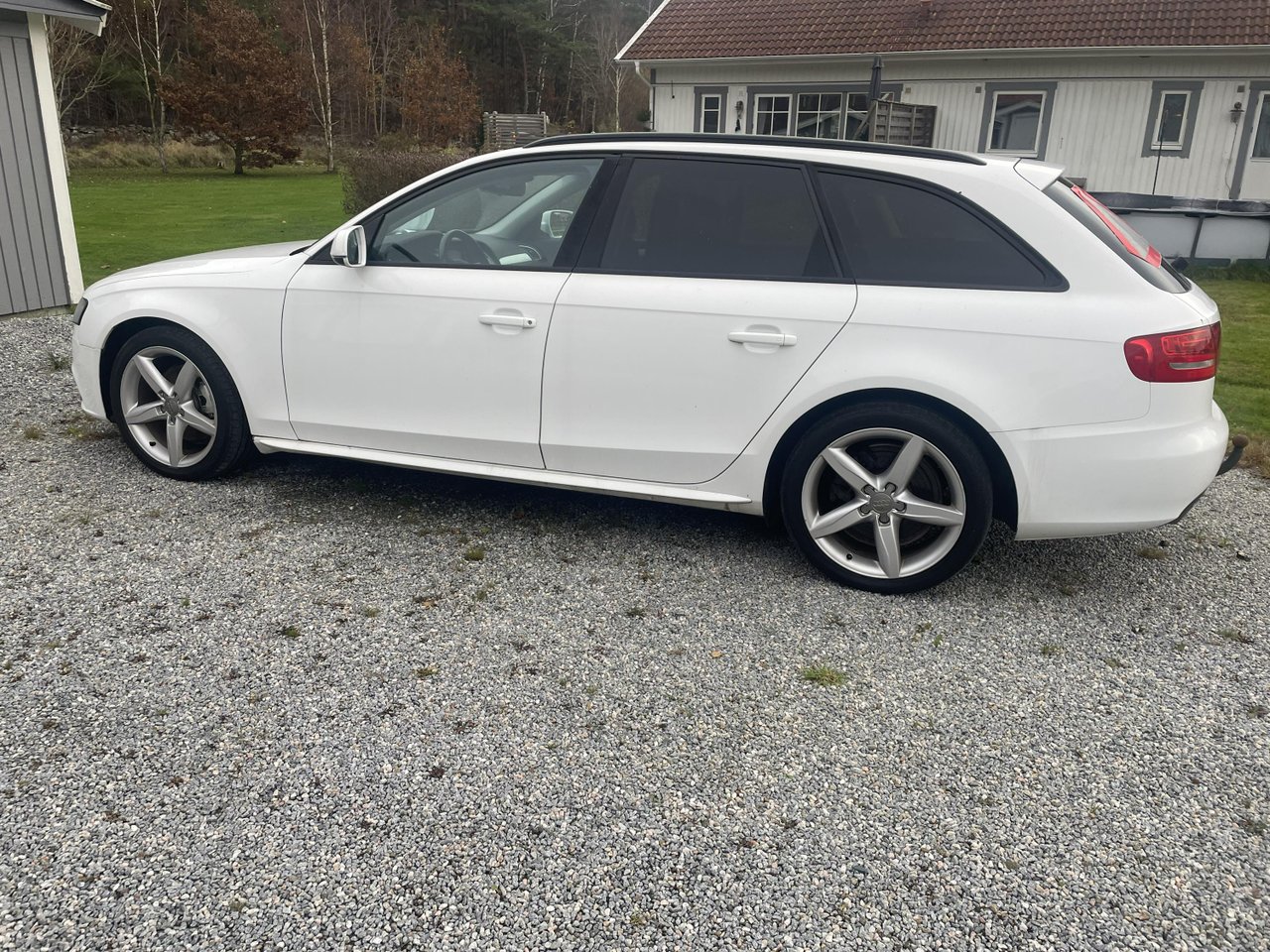 Audi A4 Avant 2.0 TDI DPF quattro Manuell, 170hk, 2011