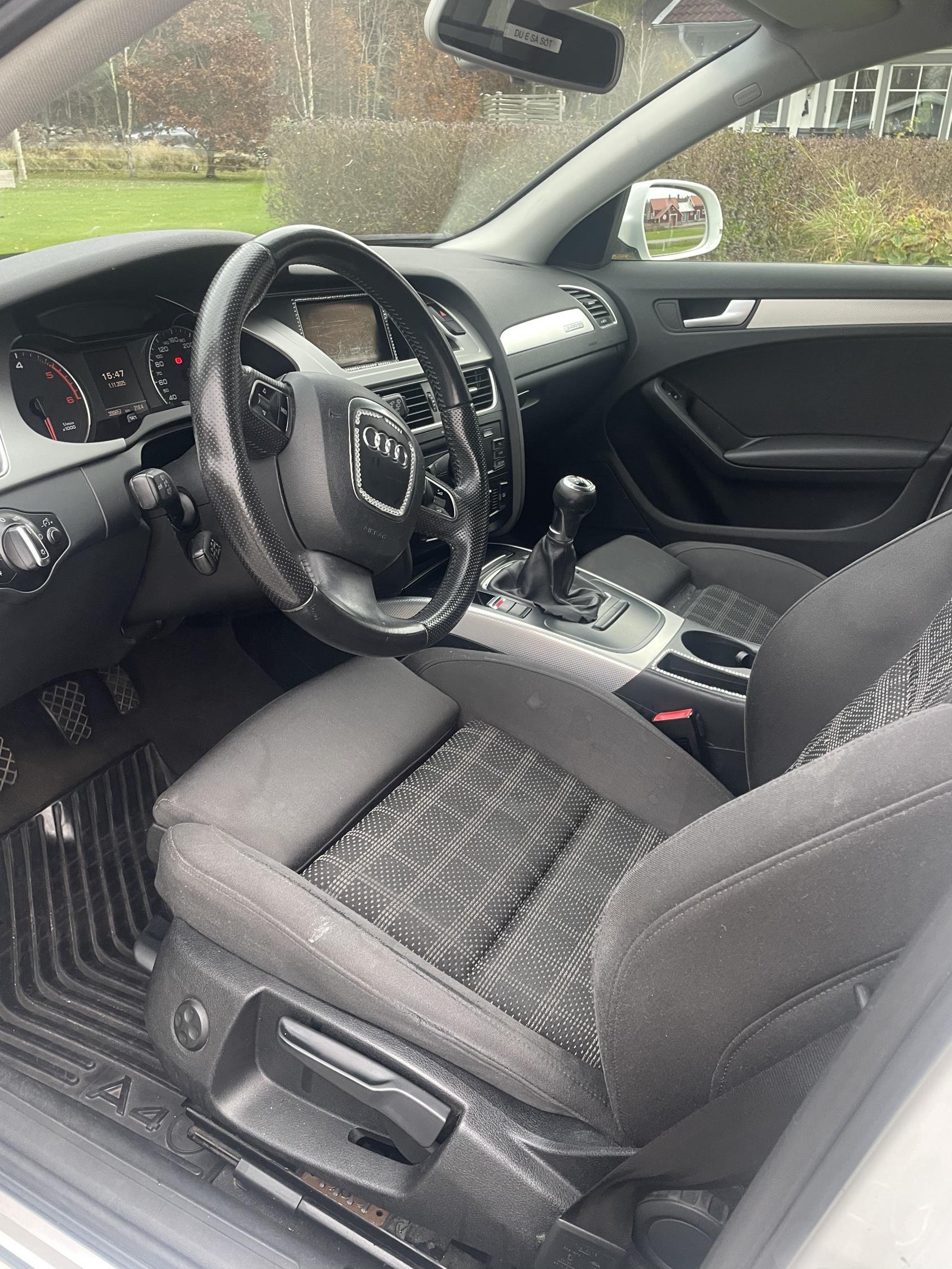 Audi A4 Avant 2.0 TDI DPF quattro Manuell, 170hk, 2011