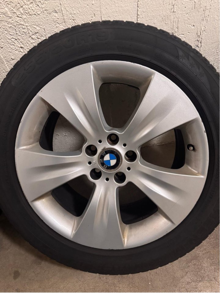 BMW vinterhjul 19” 