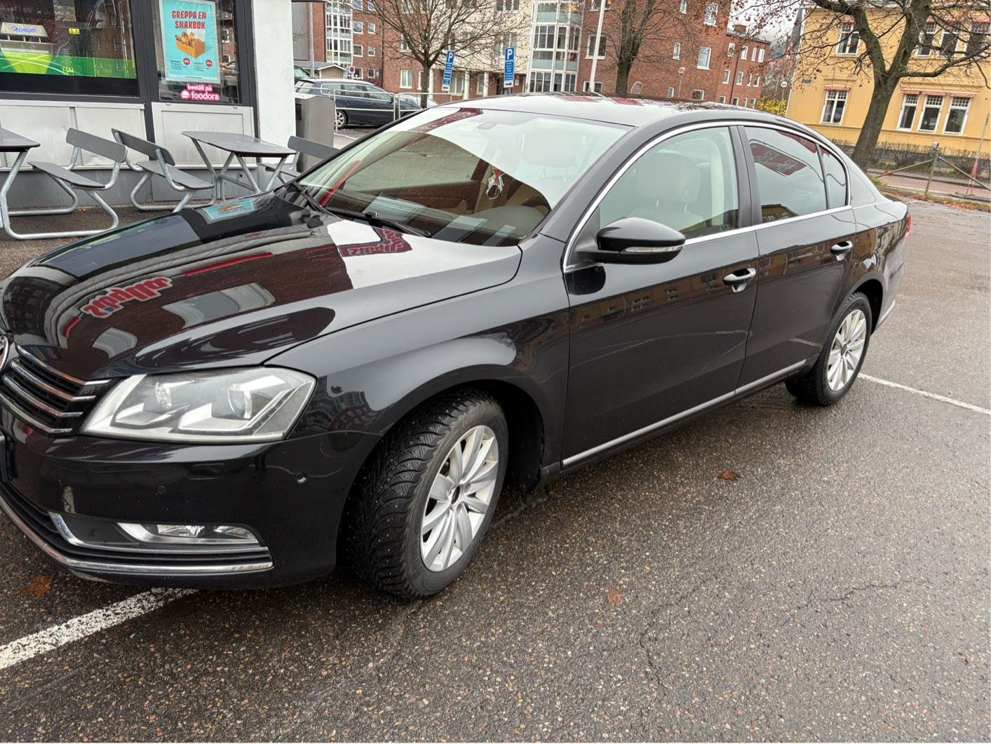 Volkswagen Passat 2.0 TDI DPF BMT DSG Sekventiell, 170hk, 2011