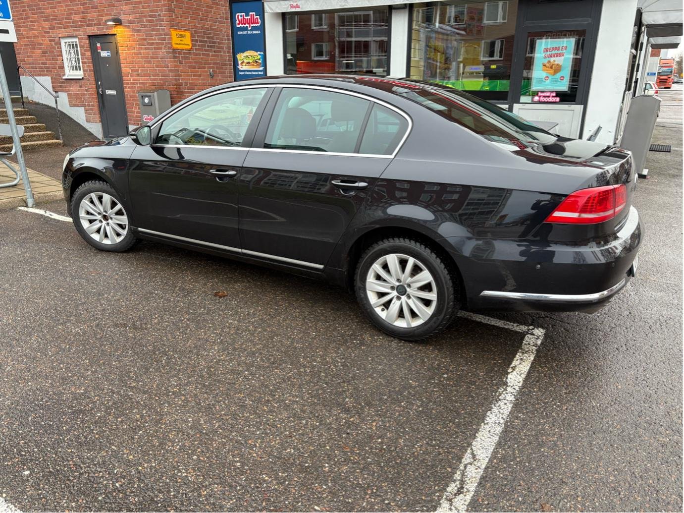 Volkswagen Passat 2.0 TDI DPF BMT DSG Sekventiell, 170hk, 2011