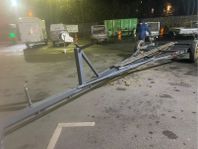 En rejäl kraftig trailer för båt upptil 8.5 meter