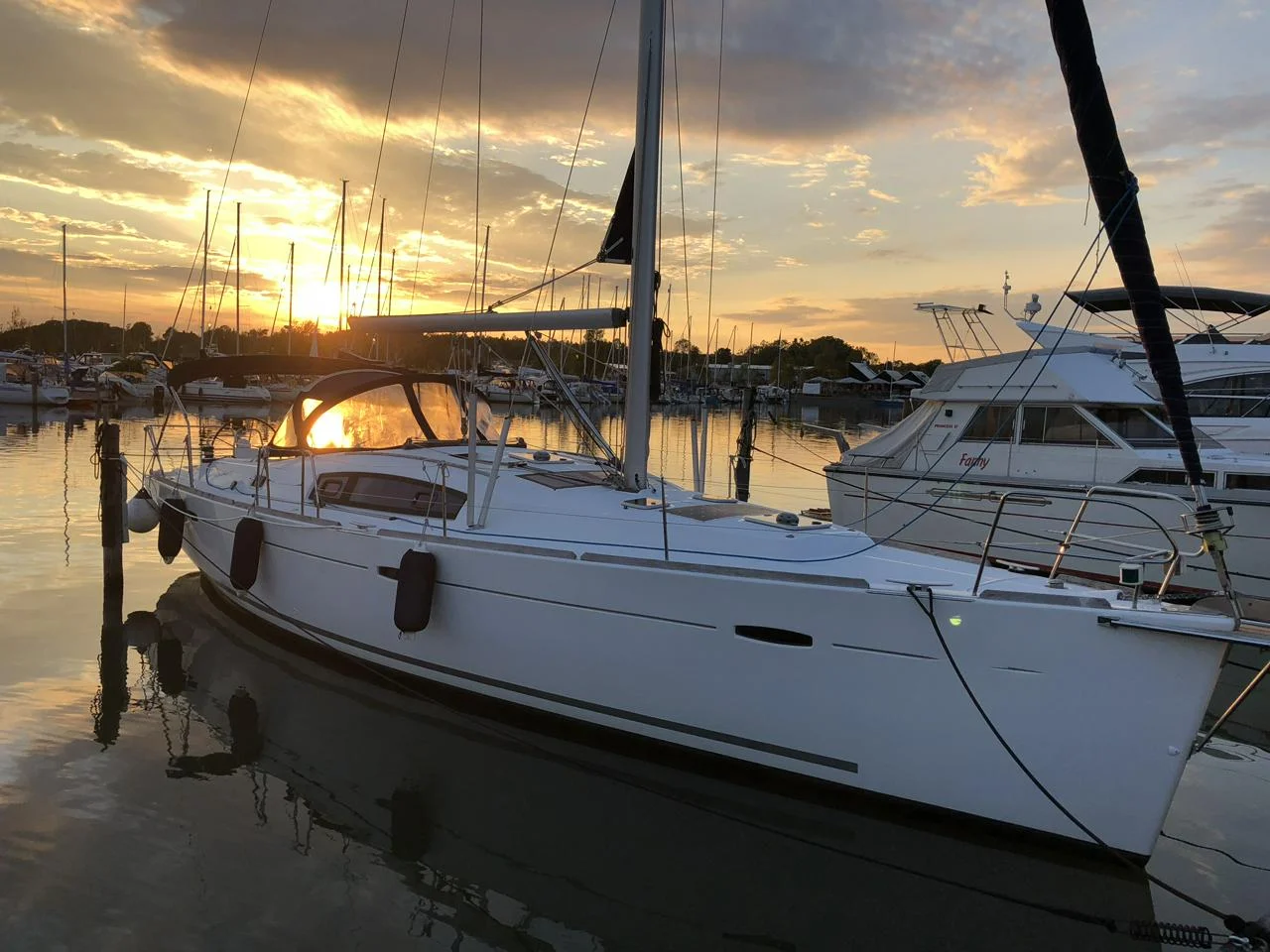 Beneteau oceanis 434 image