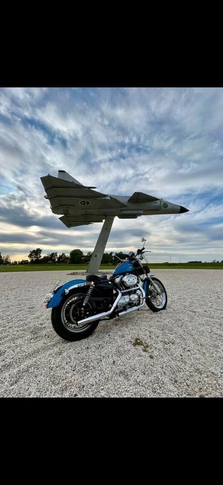 Harley Davidson 883 Sportster...