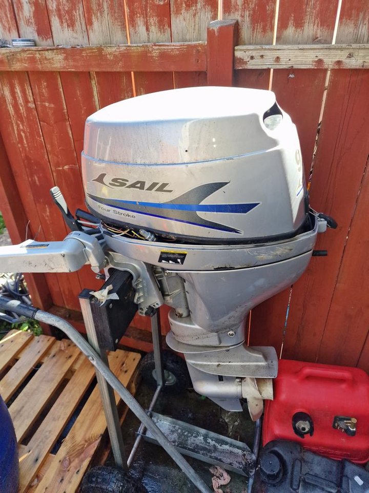 båttillbehör och motorer
