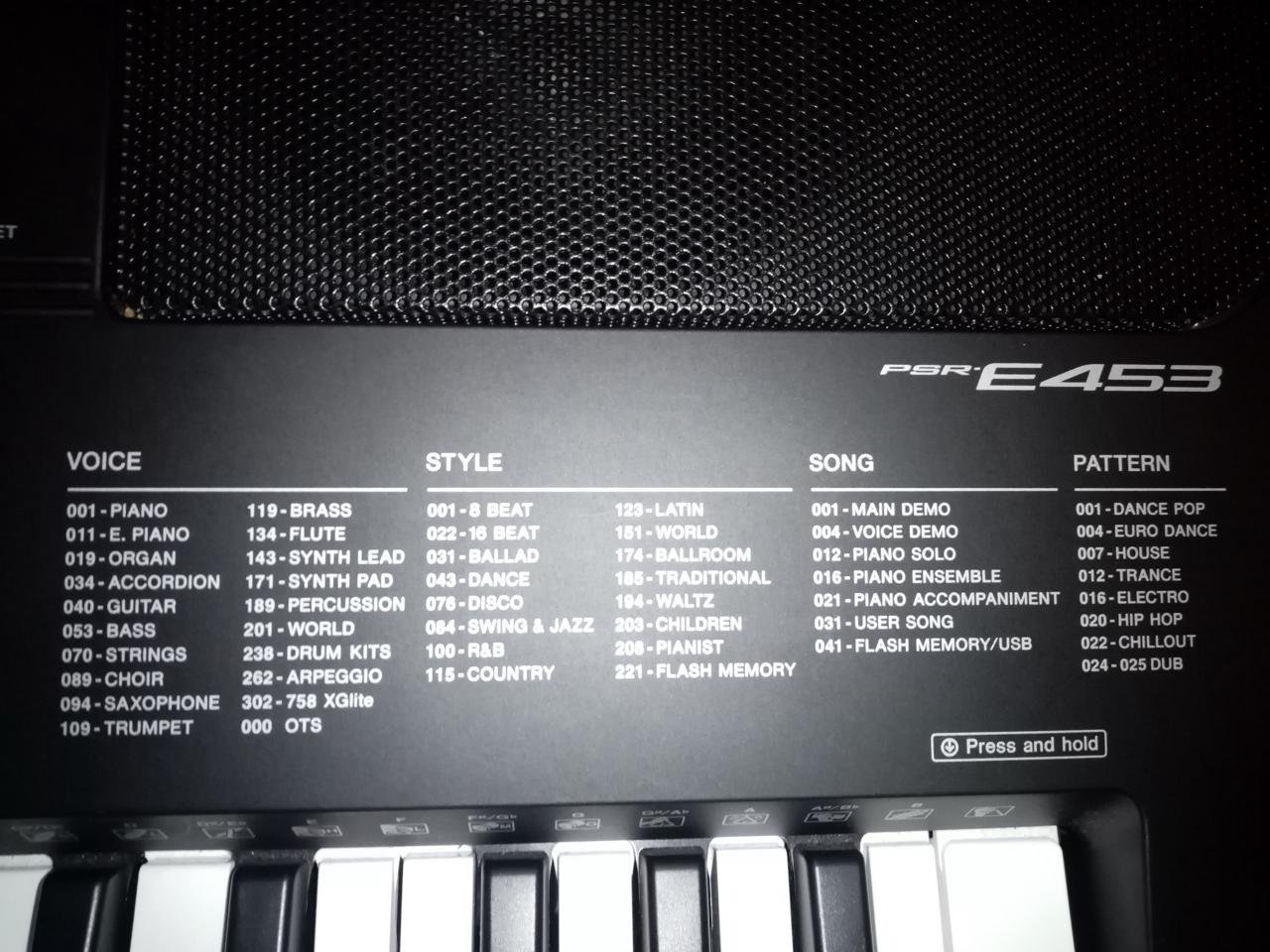 Yamaha psr e453 | keyboard me...