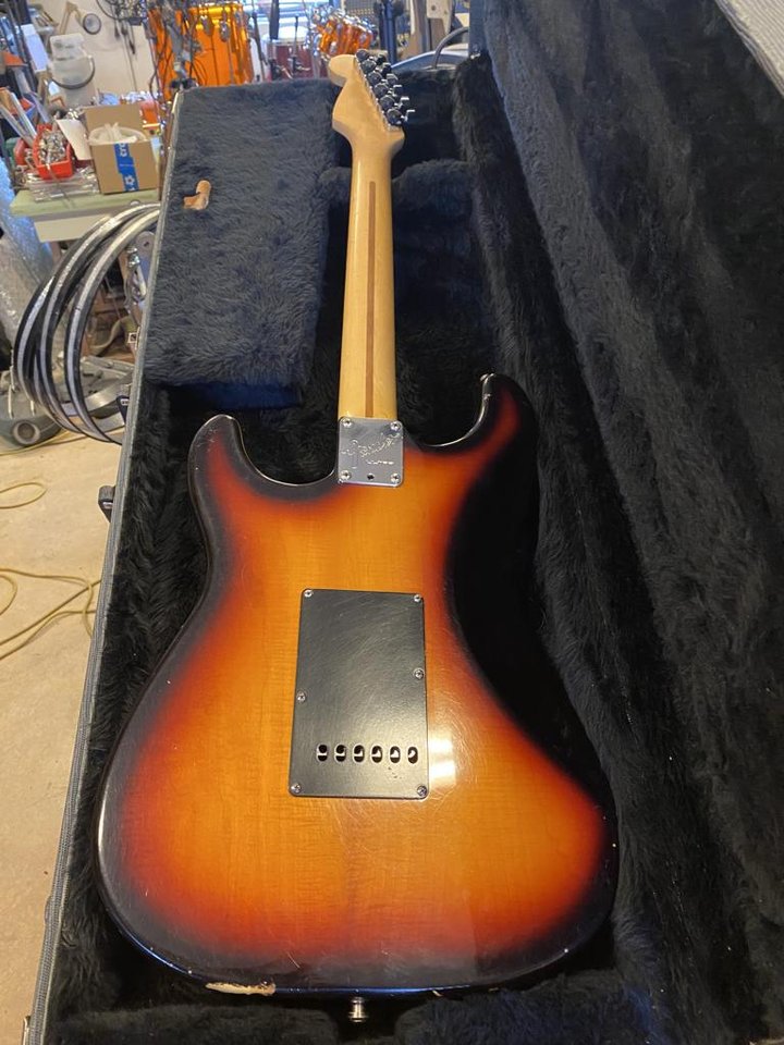 Fender Stratocaster-96