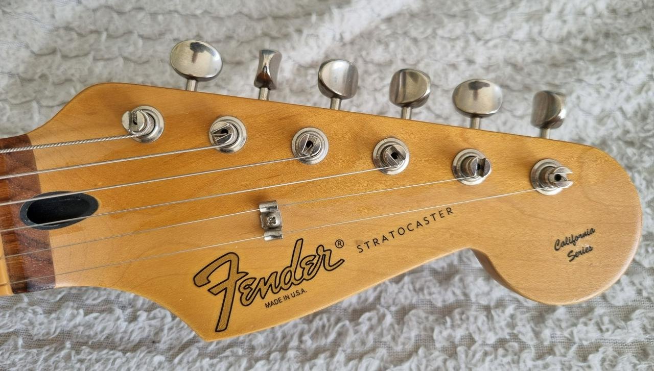 Fender Stratocaster Californi...