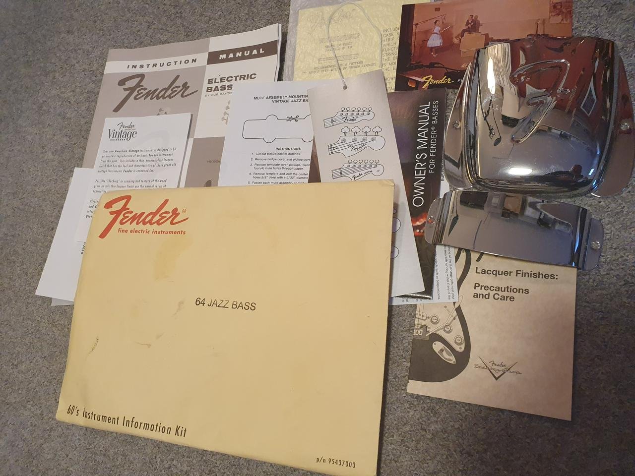 Fender American Vintage Jazz ...