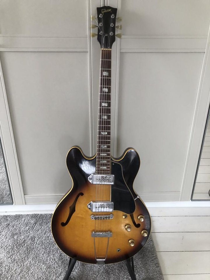 Gibson 330  1968?
