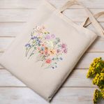 Väska i Tyg Tote Bag Tygväska i Bomull med Vilda Blommor