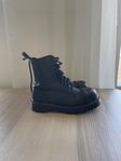 dr martens steel Toe 10966