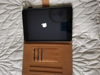 Ipad Mini äpple surfplata. 