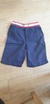 Marinblå shorts från GAP storlek 134/140