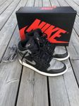 Air jordan 1 high shadow 2018